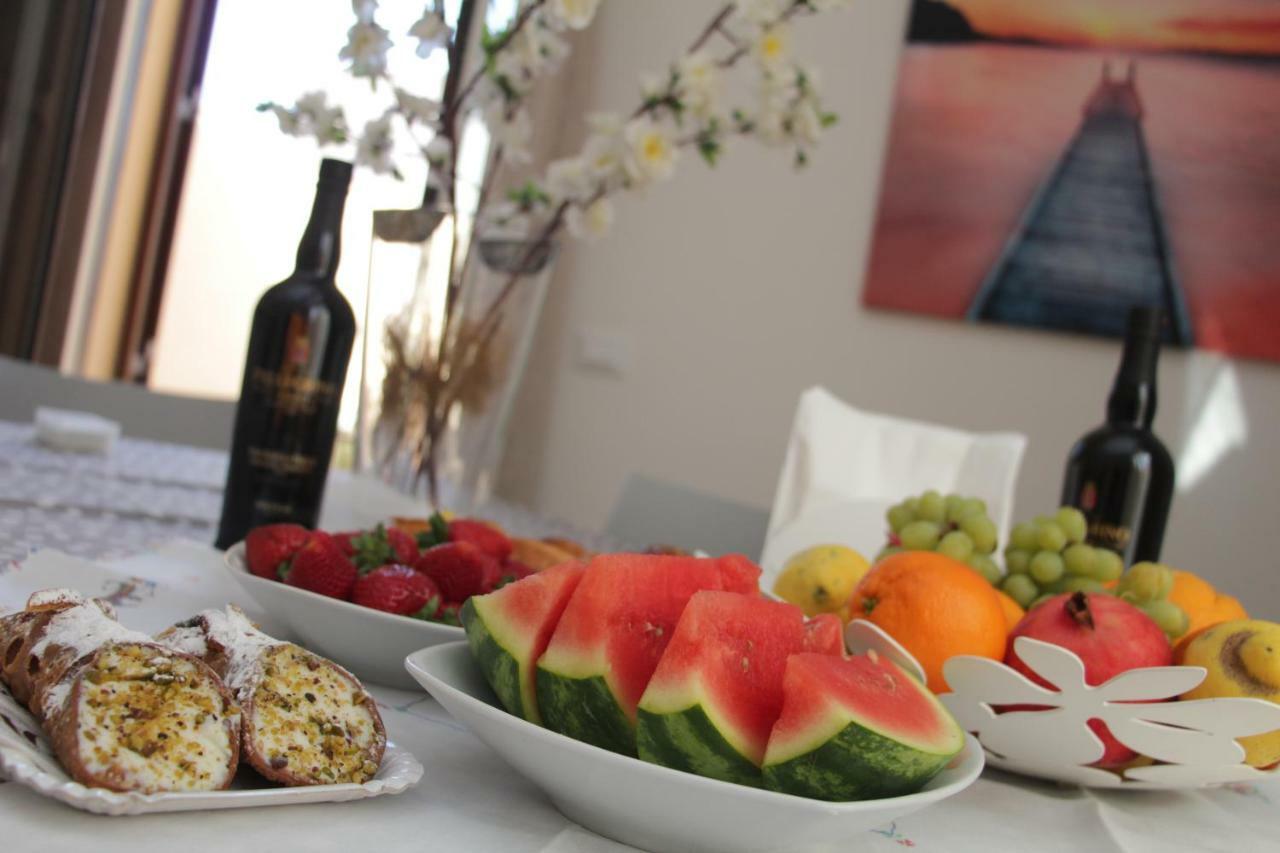 Casa Vacanze Mirabile Marsala Buitenkant foto